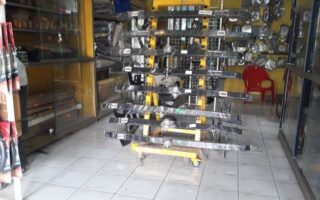 Mobil bengkel aksesoris variasi nirwana cikarang penambah Acesoris motor dicikarang