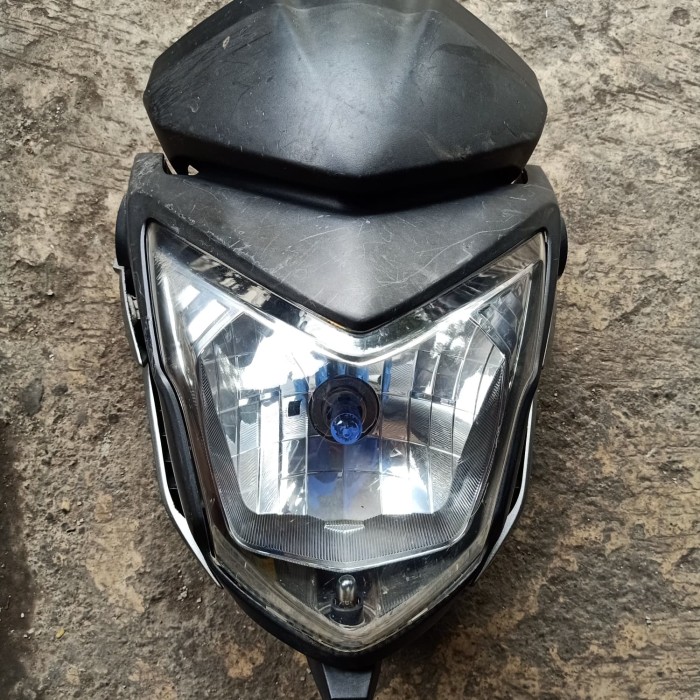 2816643_e13a00f1-b95c-4606-9628-8bdb06a1dc89_1500_1500 1set lampu depan cb 150r