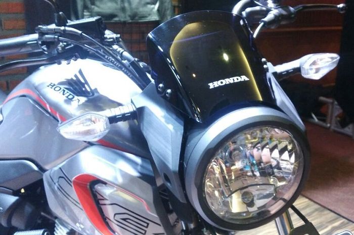 Cb150 aksesoris verza melongo harganya tambah ganteng Accesoris honda verza