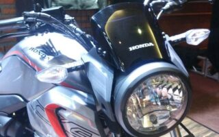 Cb150 aksesoris verza melongo harganya tambah ganteng Accesories buat motor verza