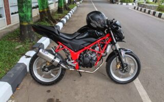 Ban depan belakang maksimal enak untuk naik ukuran bro karena sedikit agak jinjit testimoninya apakah jawabannya posis jadi lumayan Accesories old cb 150 r sf