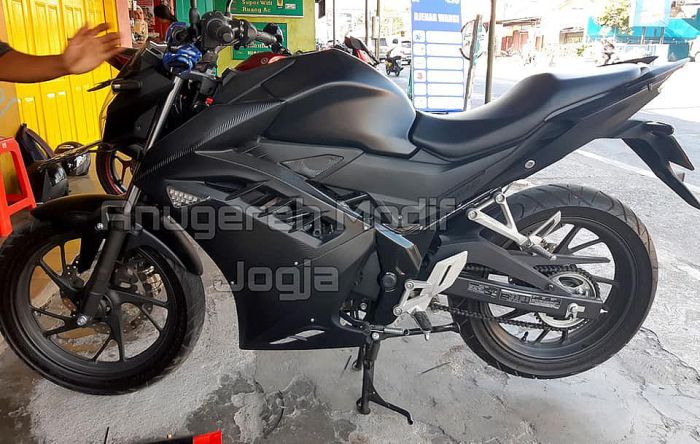 Facelift cb150r aksesoris resmi terbaru Accessories firing half cb150r facelift