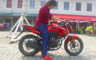 Cbr150r honda indonesia india price bike cbr torque 150r power headlamp red cbr300r launched press updated confirms color dual nm Accessories cb150r solo