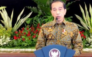 1012022-jokowi Presiden jokowi hapus aturan libur pekerja 2 hari dalam seminggu