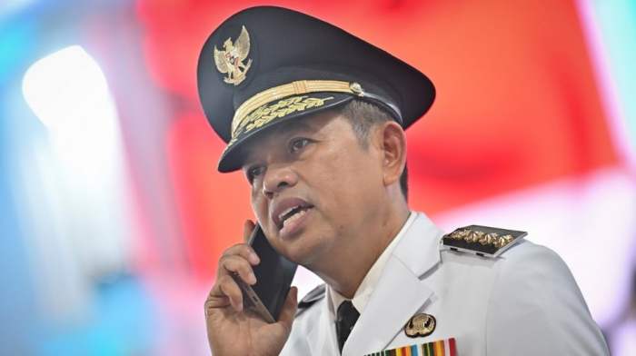 Tindak Lanjuti Instruksi Dedi Mulyadi, Pemprov Jabar Bagi-bagikan Mobil ... Dedi mulyadi bagikan uang rp20 juta jelang hut ri