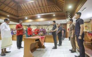 Jafung-1 Akun facebook mengatasnamakan bupati badung tawarkan jabatan ke abdi negara