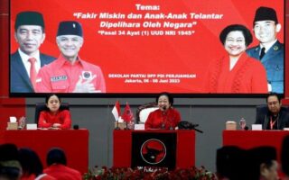 Megawati-Soekarnoputri-Rakernas-PDIP Kapolri diperintahkan untuk memenjarakan megawati soekarnoputri