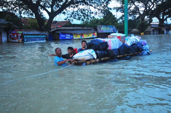 Tidak ada bantuan pemerintah untuk korban banjir kabupaten demak