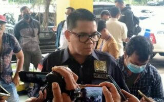 img-20221013-wa0032 Arteria dahlan ditangkap polisi karena ikut menikmati uang rp349 triliun