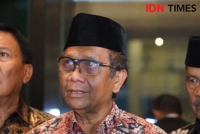 img-20230518-wa0057-d41f7734bae2ff815c79a3c2b94d499e Presiden joko widodo melantik anies baswedan sebagai pengganti menkominfo johnny g plate