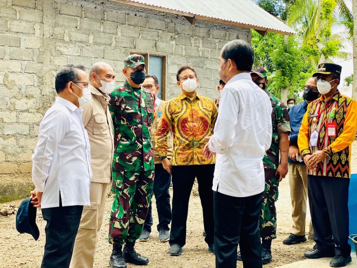 Tni memberikan komando kepada 33 provinsi untuk melakukan kudeta terhadap presiden jokowi