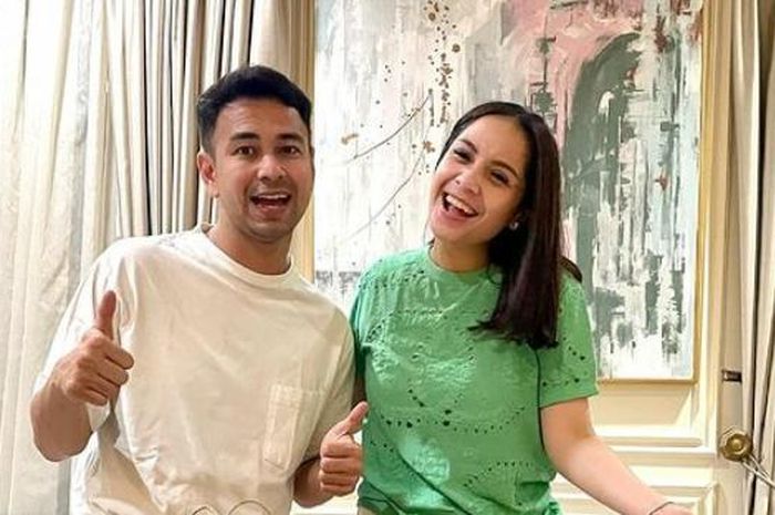 raffi-ahmad-dan-nagita-slavinaj-20210530124435 Akun facebook mengatasnamakan raffi ahmad dan nagita slavina yang membagikan hadiah rp50 juta