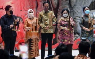 t7p1cmkXP6XBNZw1Posz_1657942844 Presiden jokowi dan megawati akan dipenjara akibat ketahuan atur kpk dan kpu untuk jegal anies