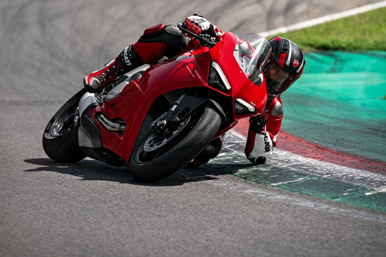 2020 - 2021 Ducati Panigale V2 Pajak Ducati Panigale V2 (All-New 2020)