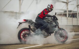 2021 Ducati Monster Debuts With More Power, Less Weight And New Looks ... Pajak Ducati Monster (New Gen 2021)