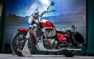 2023 Royal Enfield Super Meteor 650 Guide • Total Motorcycle Pajak Royal Enfield Super Meteor 650 (All-New 2023)
