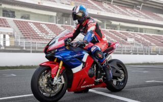 2020 Honda CBR1000RR-R Fireblade SP-5 - Paul Tan's Automotive News Pajak Honda CBR1000RR-R Fireblade SP (Global, All-New 2020)