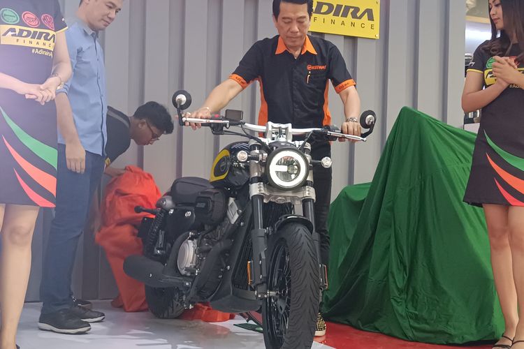 Keeway V252C: Motor Keren Dengan Harga Terjangkau Dan Gaya Sportster ... Pajak Keeway Benda V252C (All-New 2023)