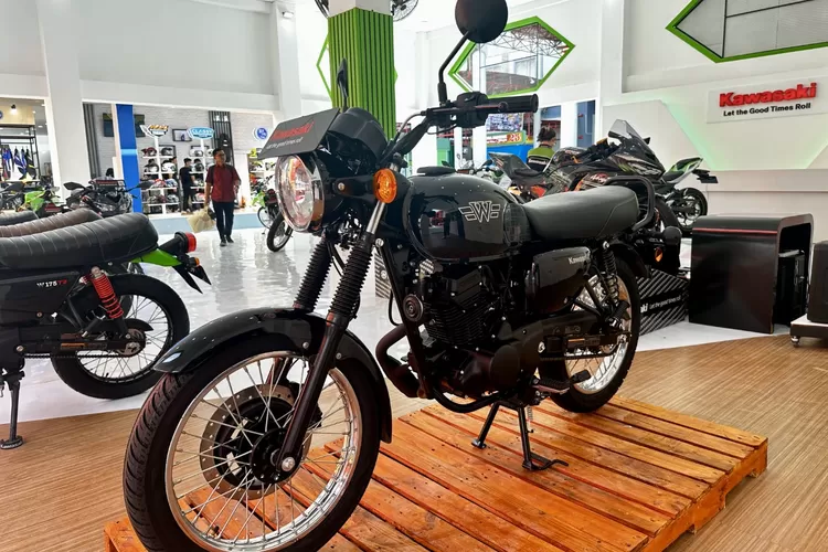 Selain sport retro W175 Injeksi, Kawasaki ternyata juga rilis motor ... Pajak Kawasaki W175 (Update Injeksi 2024)