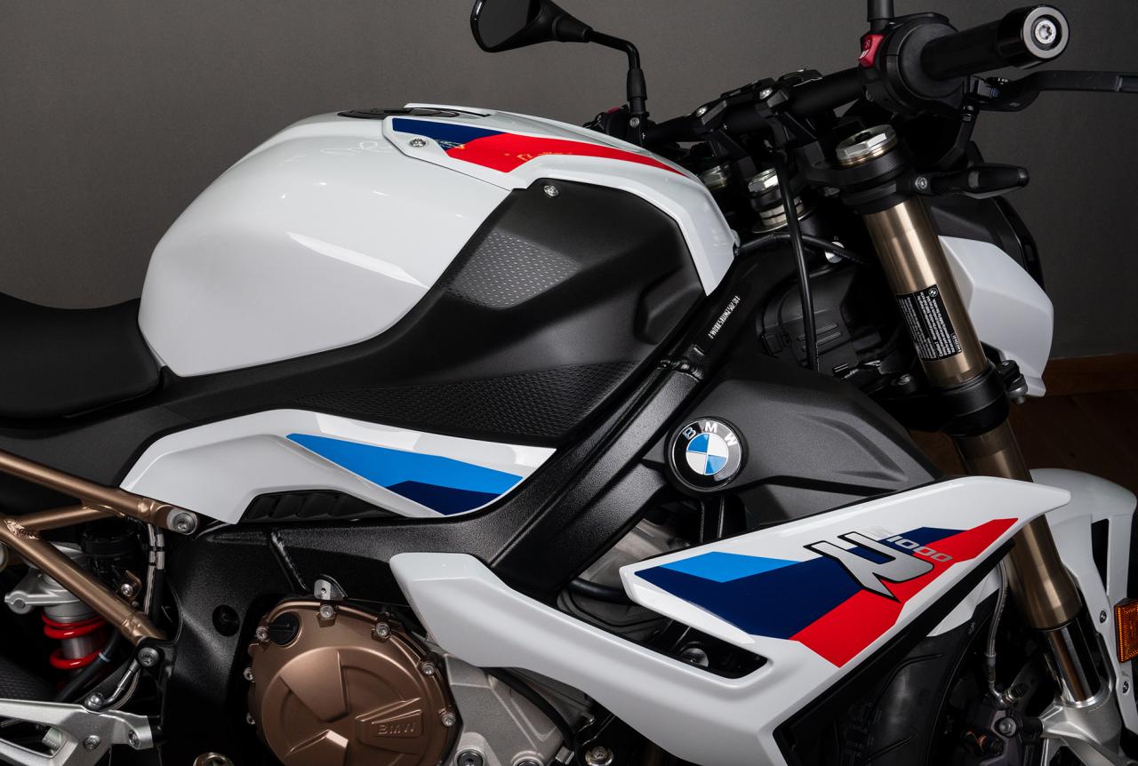 BMW S1000R 2021 về Việt Nam: 2 phiên bản, giá từ 669 triệu đồng Pajak BMW S 1000 R (New Gen 2021)