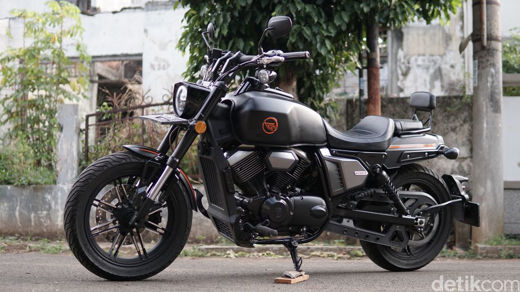 Keeway Indonesia - Latest 2025 Price List of All Keeway Motorcycles | Oto Pajak Keeway V250 FI (All-New 2022)